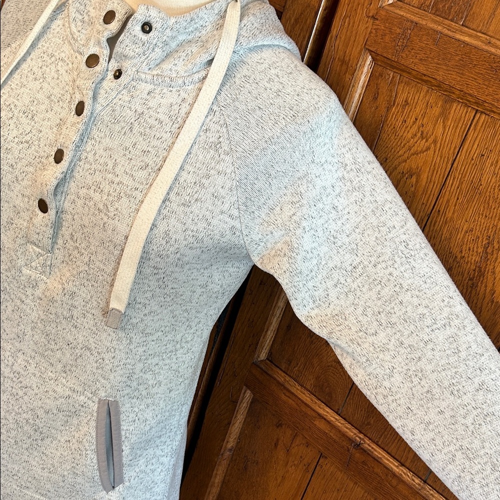 🌻Thread & Supply Light Gray Button-Up Pullover Hoodie Size XS - Picture 5 of 11